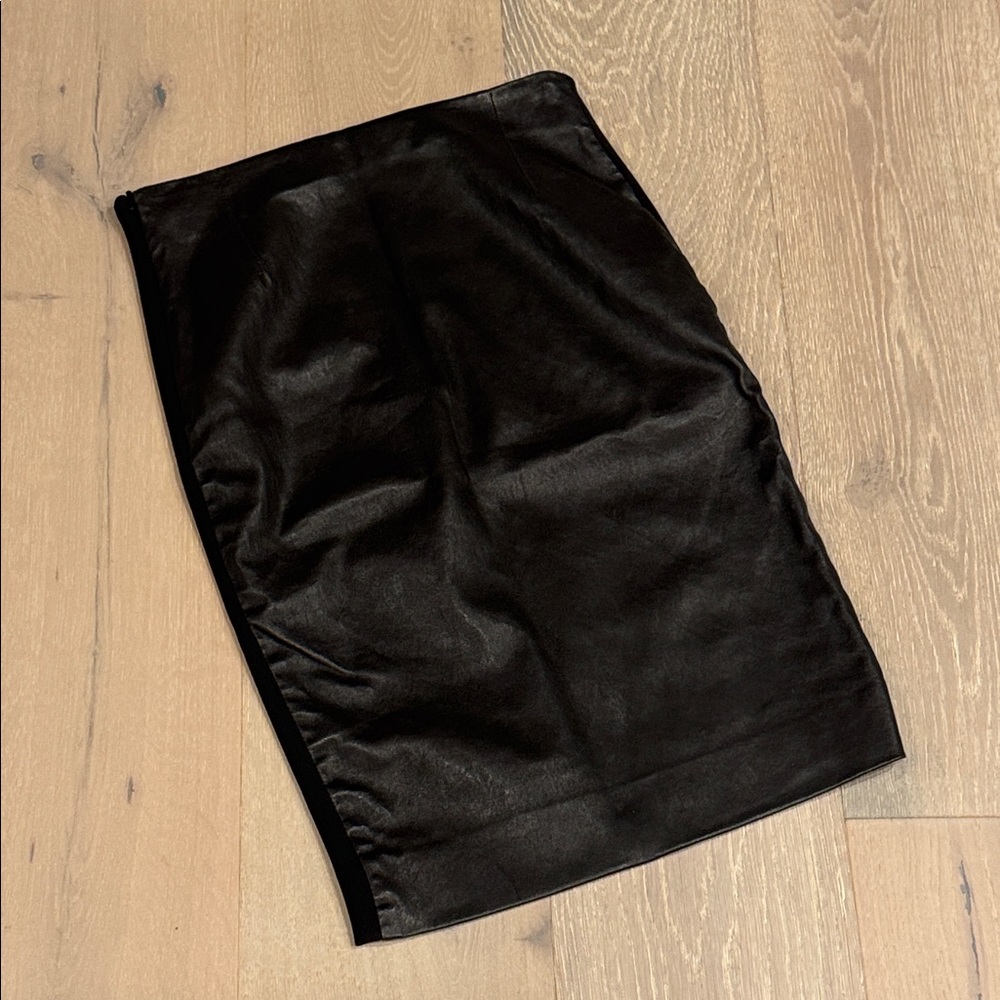 Vintage Balenciaga Black Leather Pencil Skirt Size 38 - Picture 2 of 14